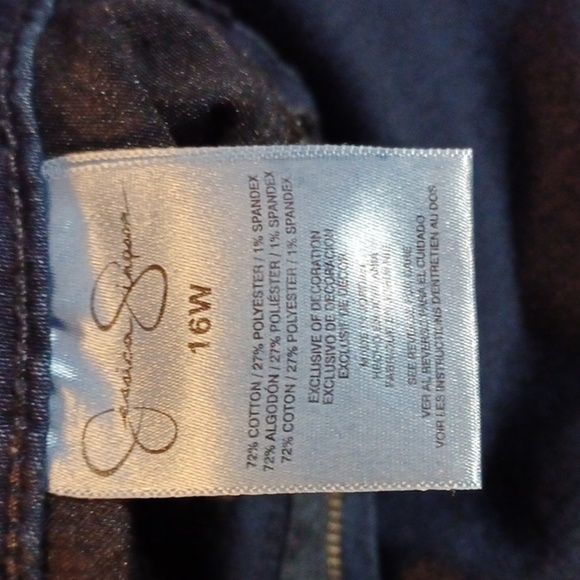 JESSICA SIMPSON NWT NAVY BLUE JEANS, SIZE 16W - Picture 9 of 10